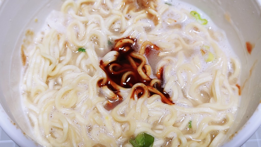 マルちゃん ラーメン凪 BUTTAO 豚王