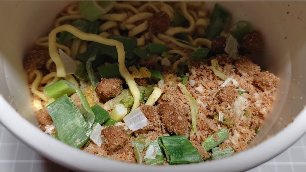 明星 麺神（めがみ）神太麺×旨 味噌