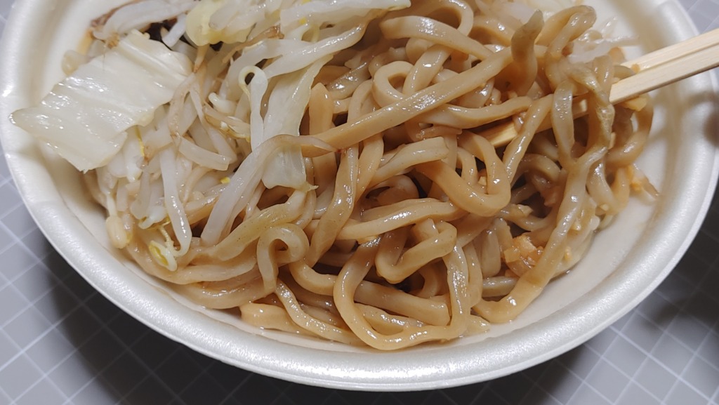 セブンイレブン 中華蕎麦とみ田監修豚ラーメン